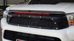 14.2.front-grill-trd-style-with-nuts